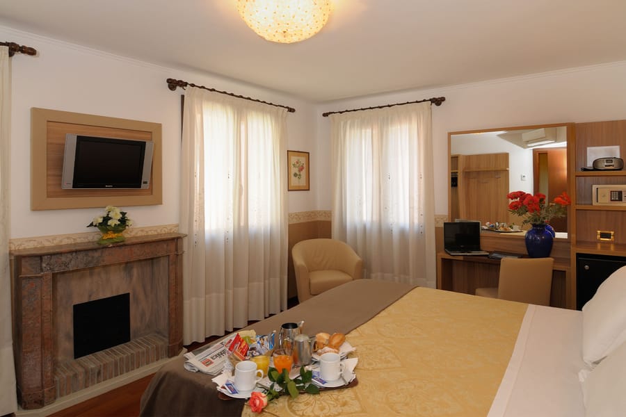 Deluxe Camere Hotel Ala Venezia 017